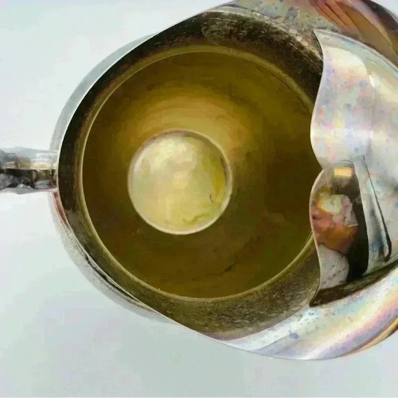 Vintage Wm A Rogers Sliverplate Water Pitcher with Ice Guard - Picture 7 of 15